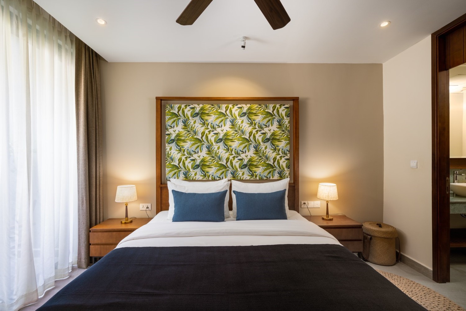One Bedroom King Suite photo