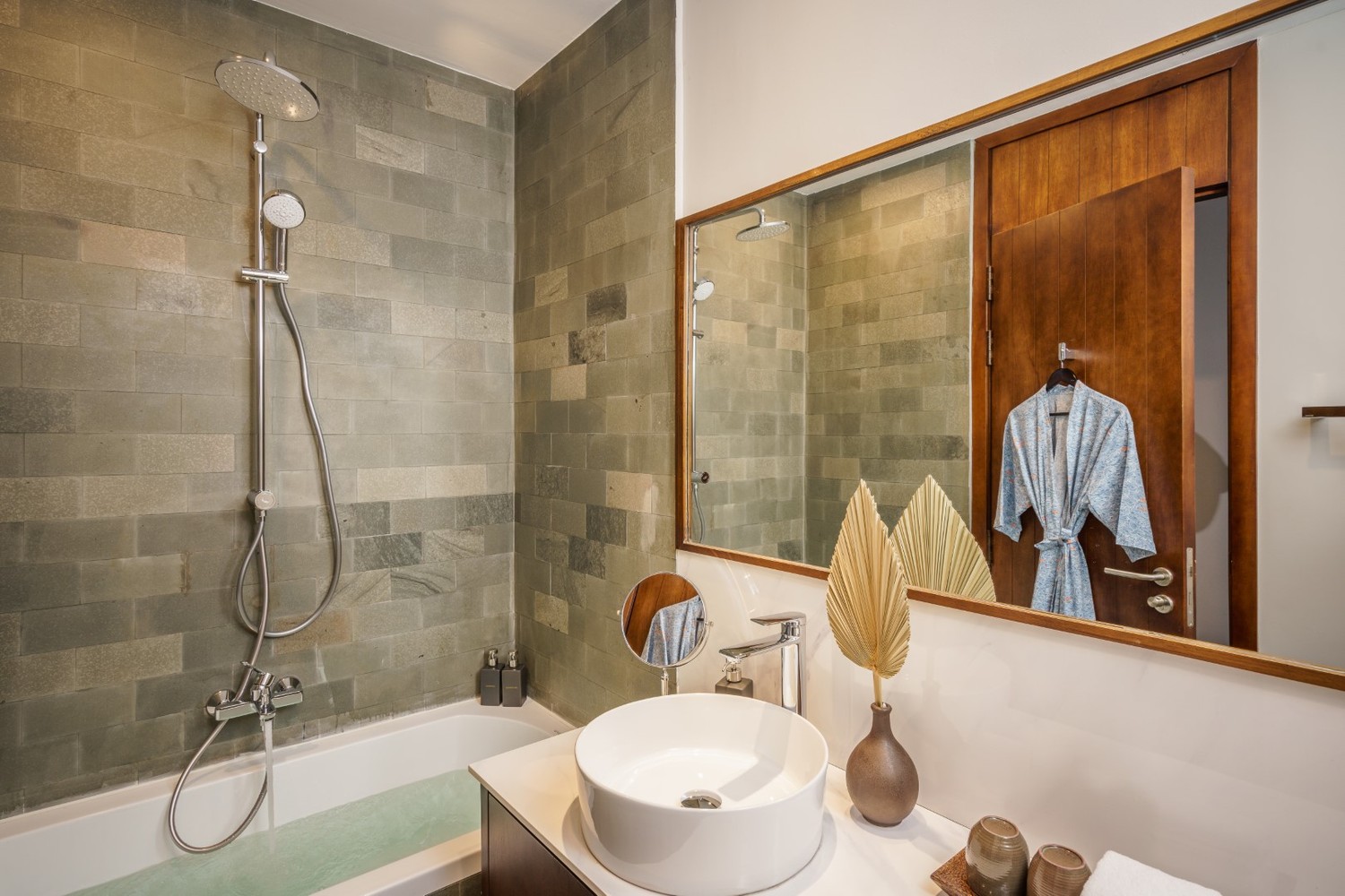 Two Bedroom Suite photo