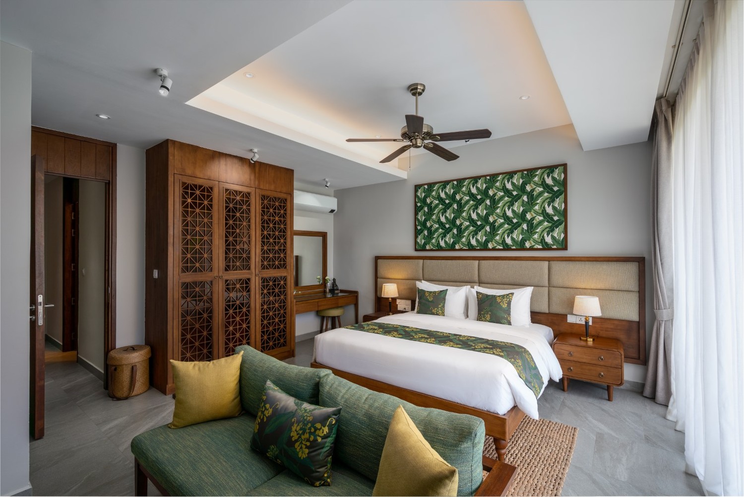 Five Bedrooms - Family Suite photo
